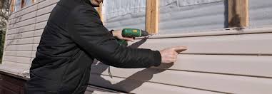 How To Choose The Right Materials for Your Siding Installation in 'Pecan Grove, TX